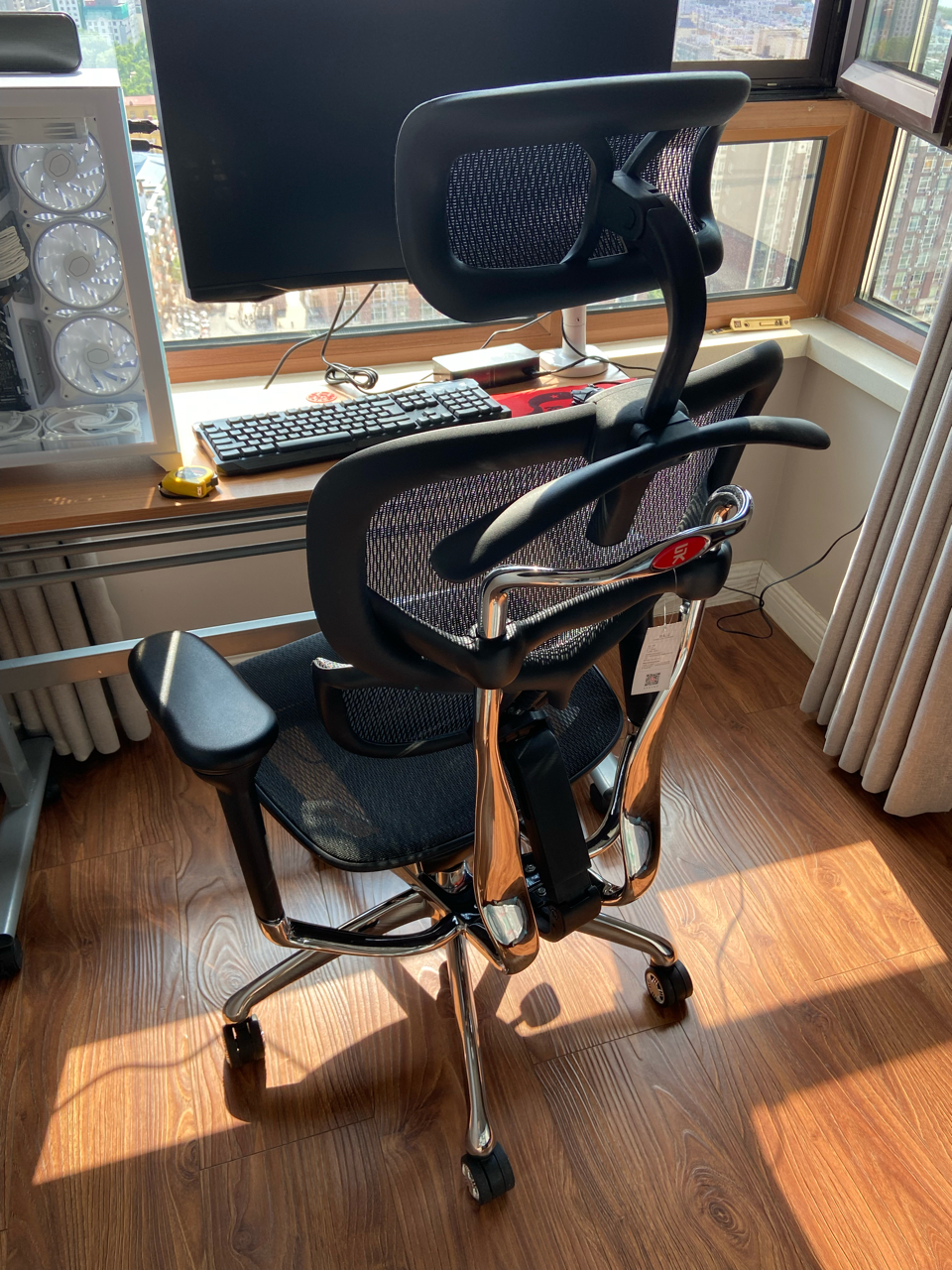 人体工程学椅子