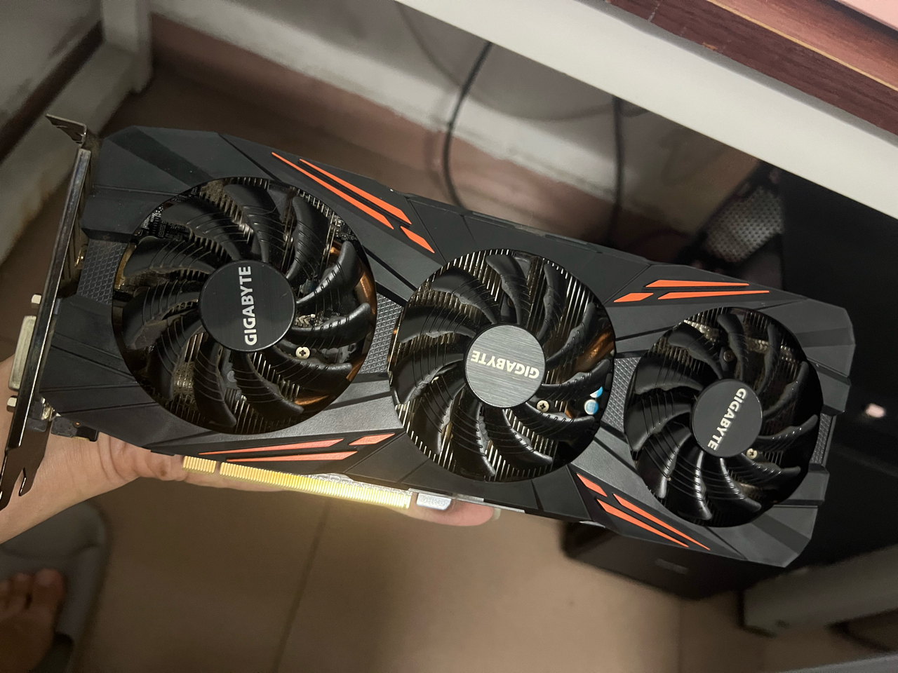 5700x精粤b550i技嘉1070