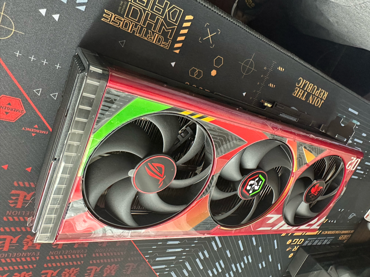 简单开箱4090明日香