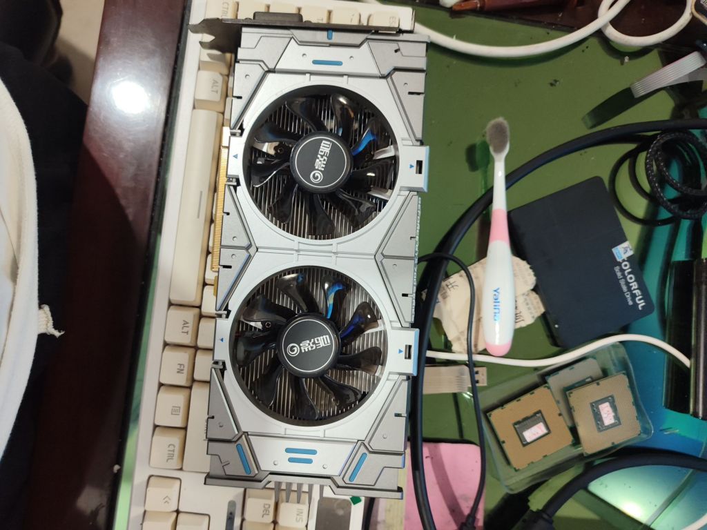 影驰gtx750ti1g七彩虹烈焰战神gtx7501g