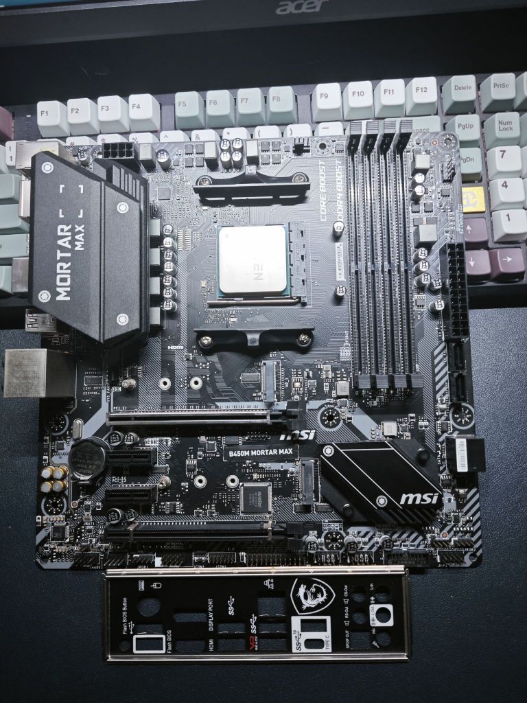 刚刚换下的b450m迫击炮max和5600x来个打包的