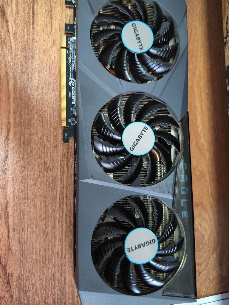 电脑硬件技嘉6700xt魔鹰省流1500不包邮