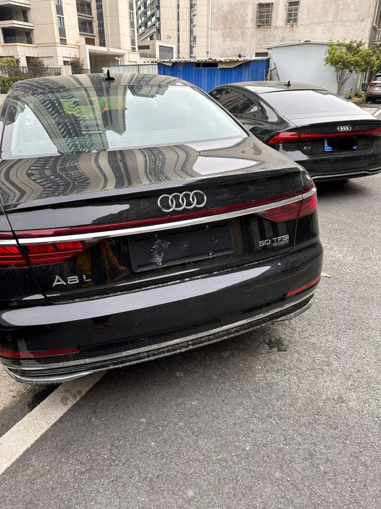 奥迪a8提车毫无激情的作业