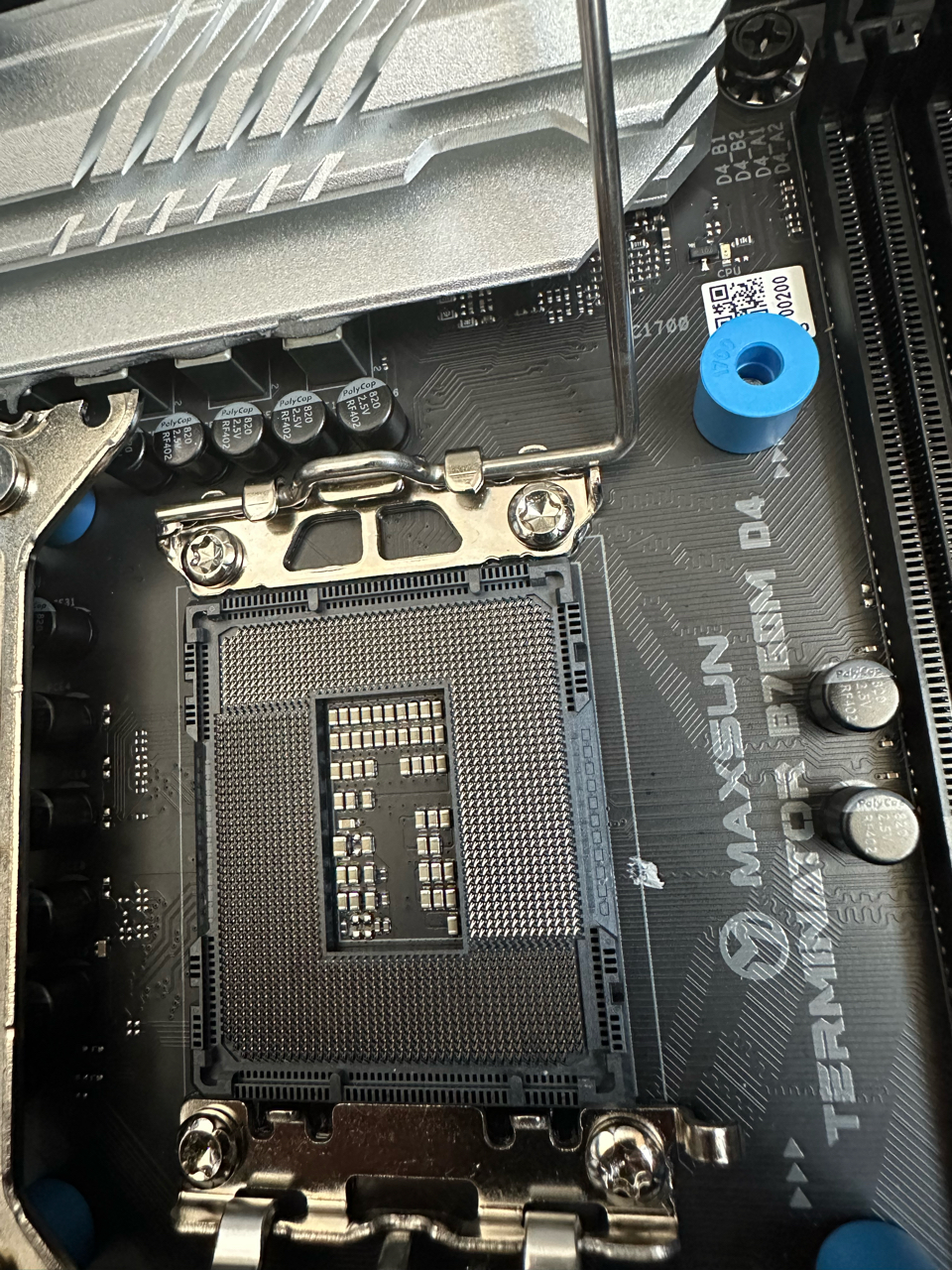 请问我是cpu问题还是主板问题