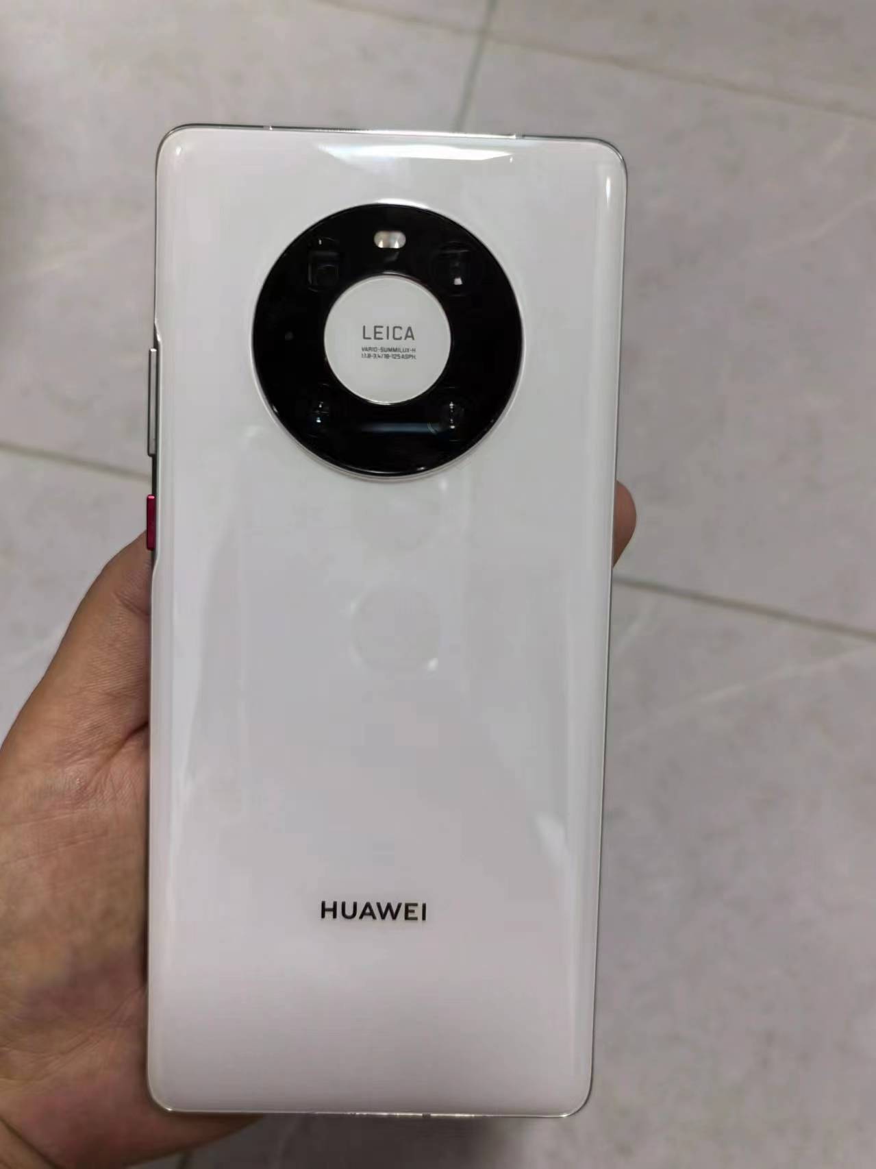 出一台mate40epro