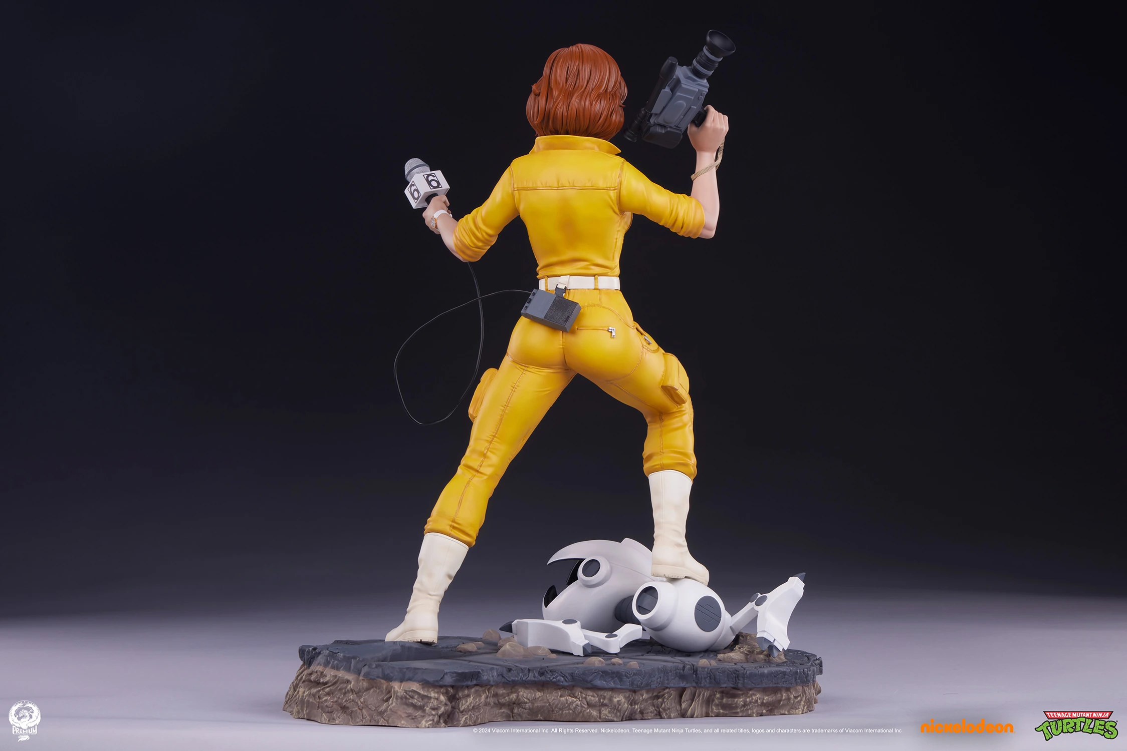 sideshow x pcs :《忍者神龟》 爱普莉尔·奥尼尔 april o