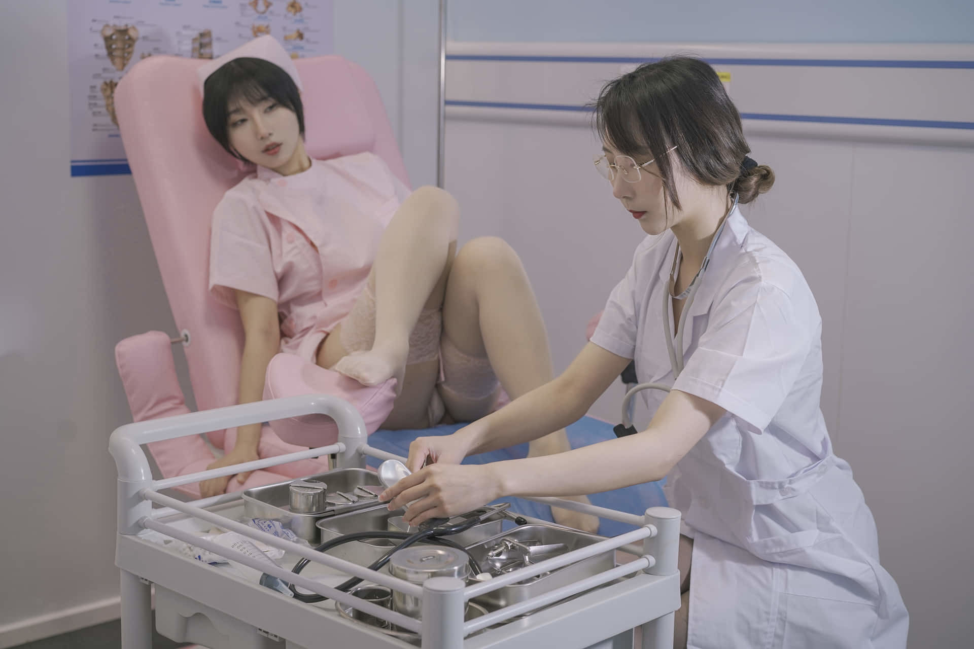 cos搬运d云溪溪奶桃n47医护