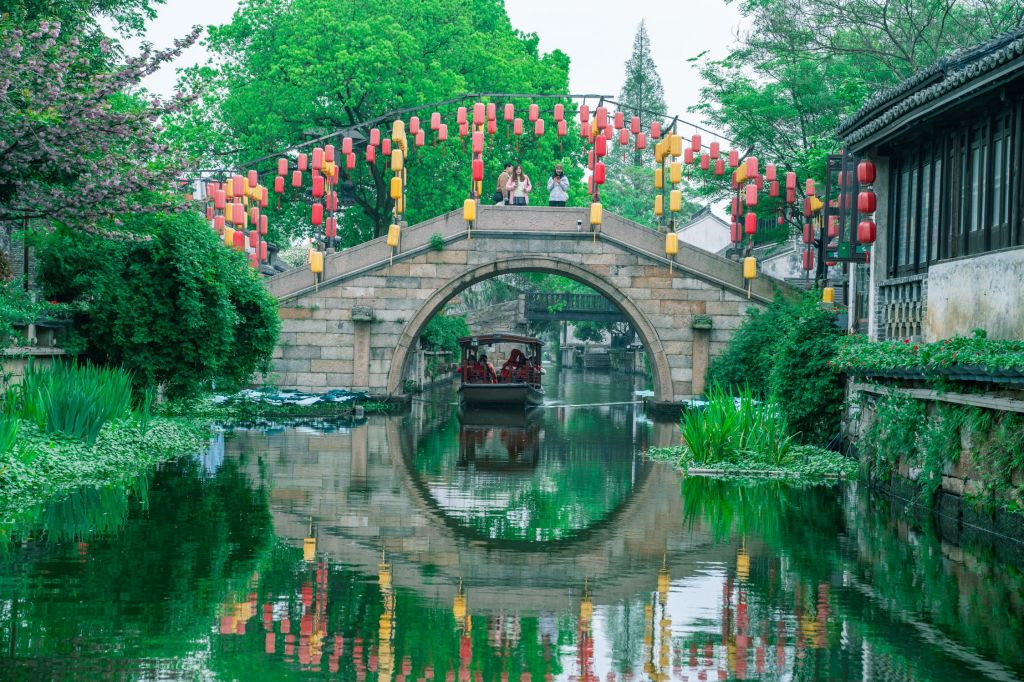 荡口古镇人少景美速来