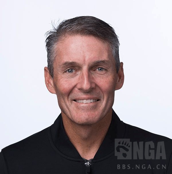 如何看待知名裁判福斯特g2火速复出