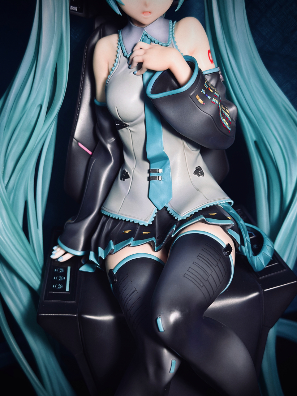 初音未来公式服 全身图片