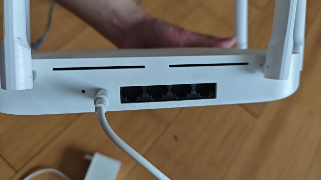 出一个路由器红米ac2100