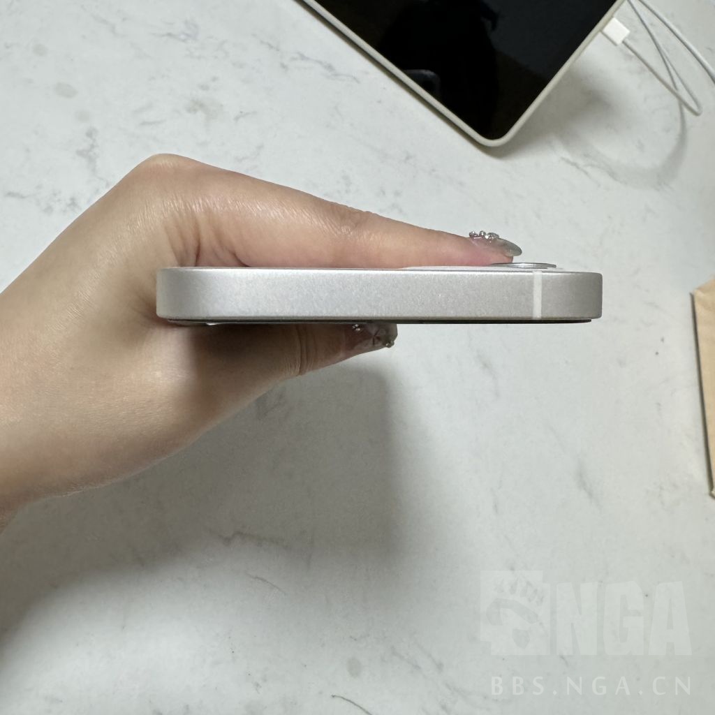 出个iphone12国行256白色