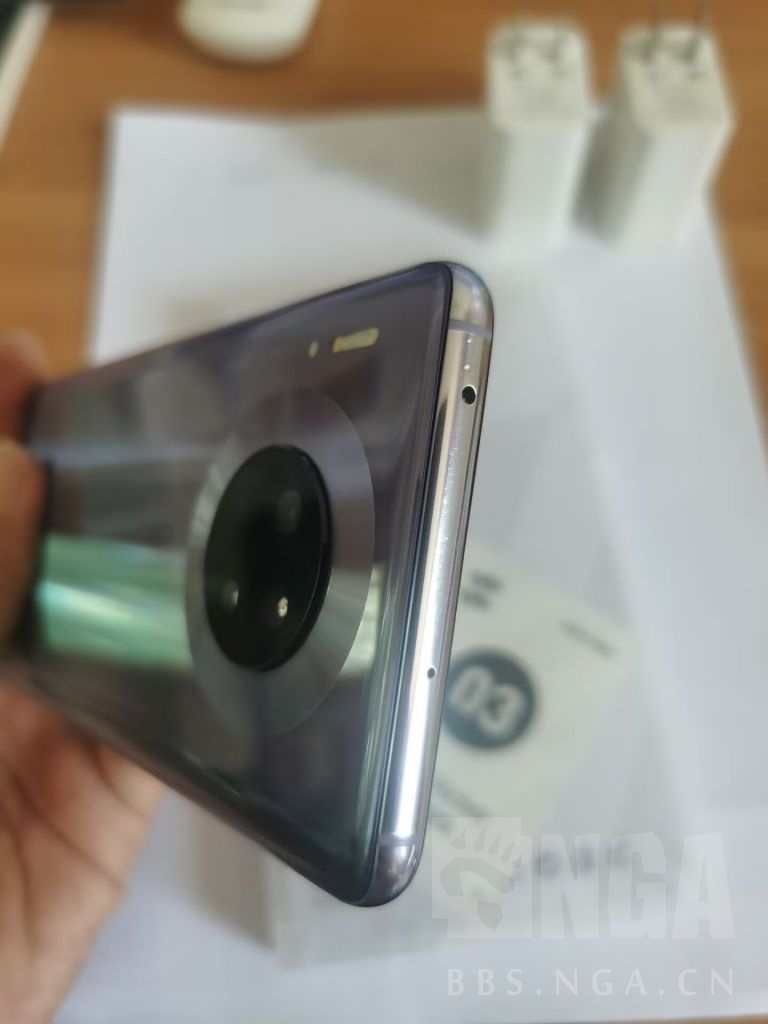 [手机平板] 华为 mate30 5g 8 128 星河银 价格1150元