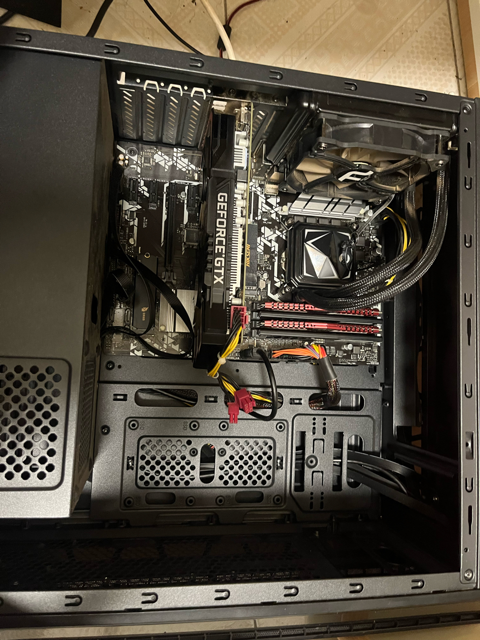 [二手台式机]i7 8700,1660ti 价格2300,深圳可自提