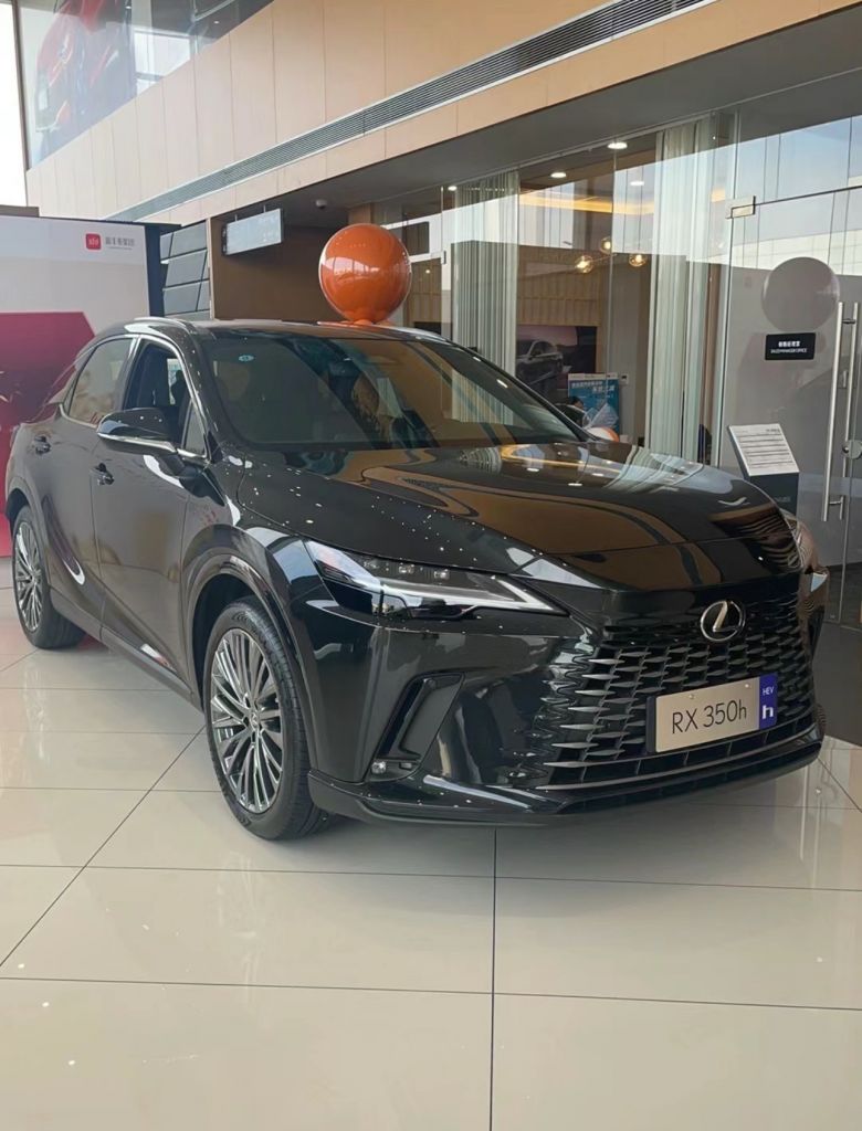 懂哥们来讲一下雷克萨斯rx和宝马5系