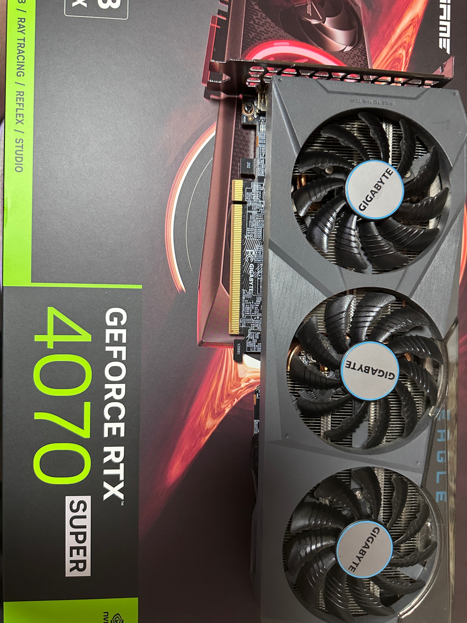 出个自用的技嘉 3070猎鹰