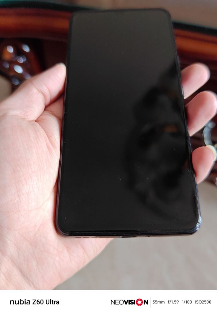 换新机了,出台中兴axon30