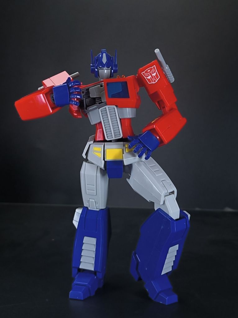 [拼装]风雷可动 擎天柱