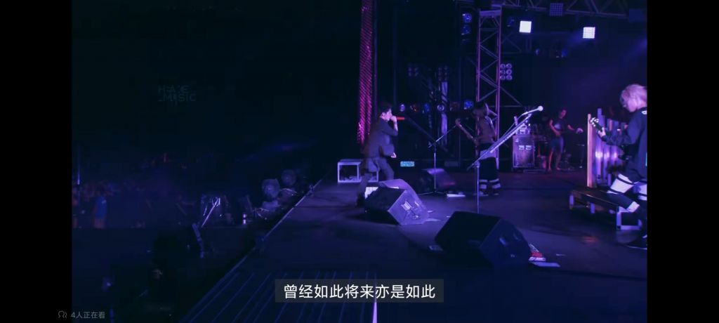 gbc氵原来花田致敬的是传奇乐队oor主唱taka()