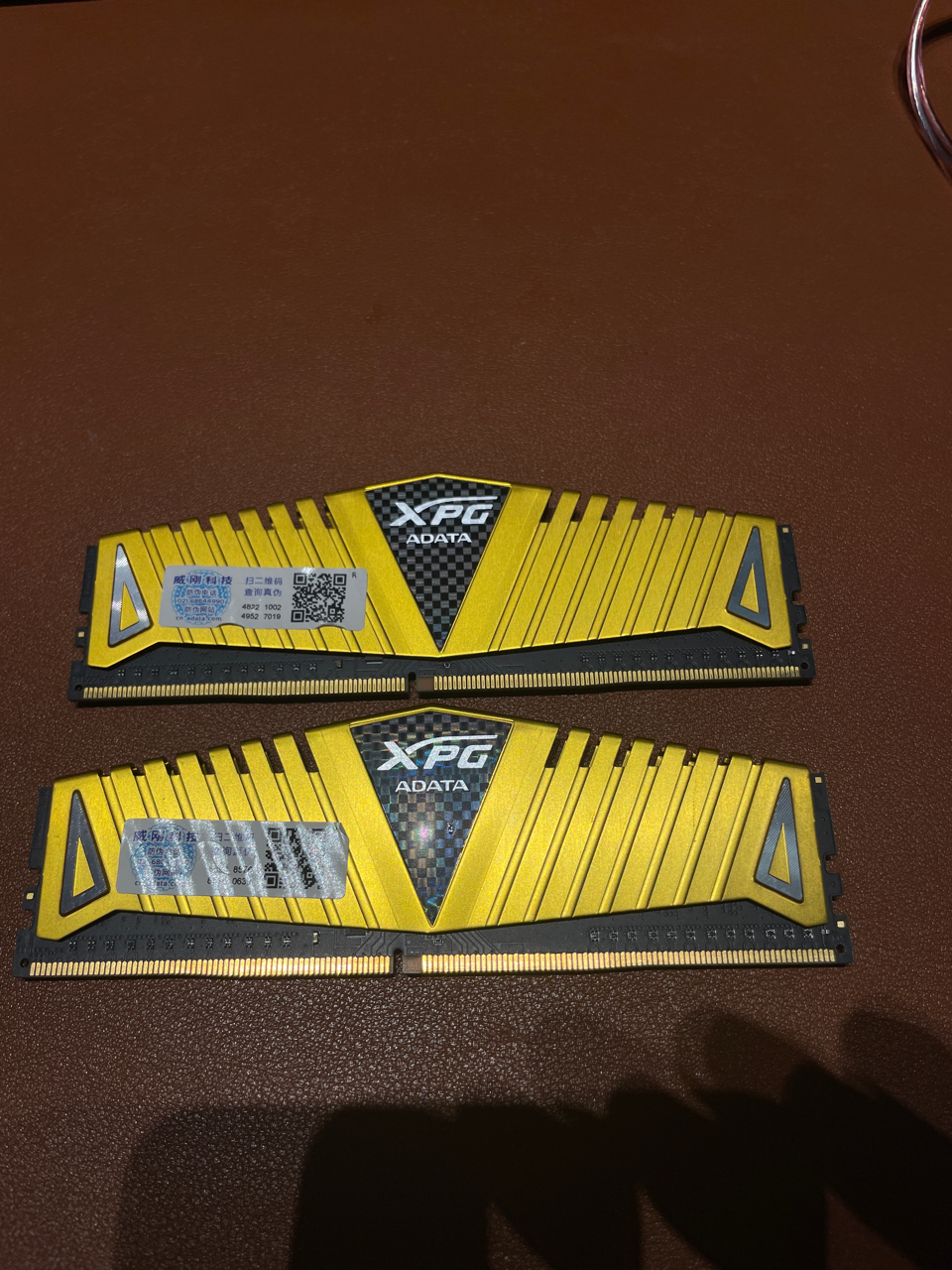 出一套三星bdie 8x2 内存3600 c 17 16g连号套条,询价