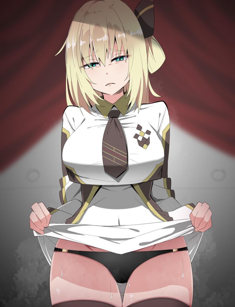 被01小姐姐用鄙视的眼神看着至福