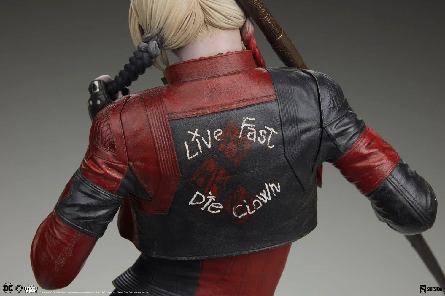 新闻资讯] Sideshow : 小丑女Harley Quinn PF雕像预售开启600USD 178