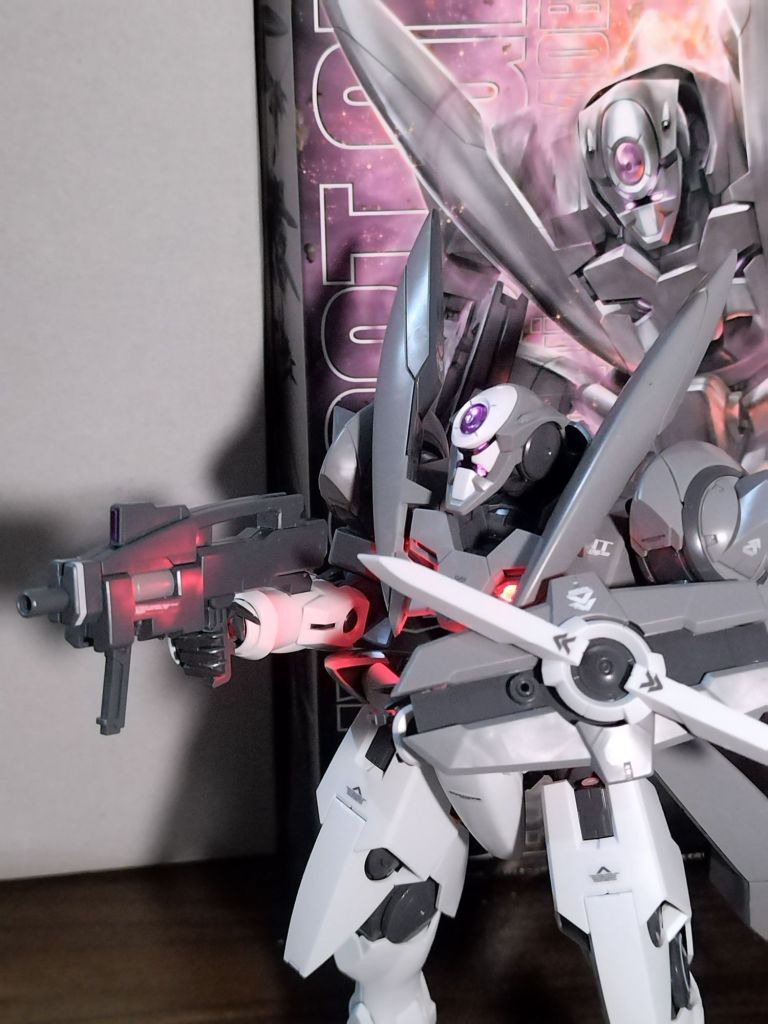 厄運 (精裝紀念版)/厄运 (精装纪念版) 于勁/于劲 拼装]mg GN-X厄运式NGA玩家社区