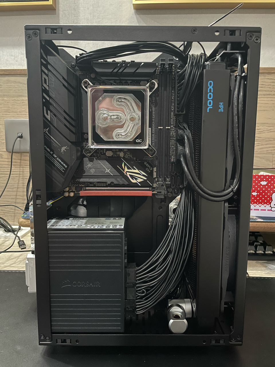 ssupd 双280冷排分体水13700kf+4090 NGA玩家社区