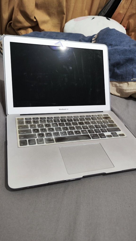 深圳面交:出MacBook Air 2017 99到95新之间NGA玩家社区